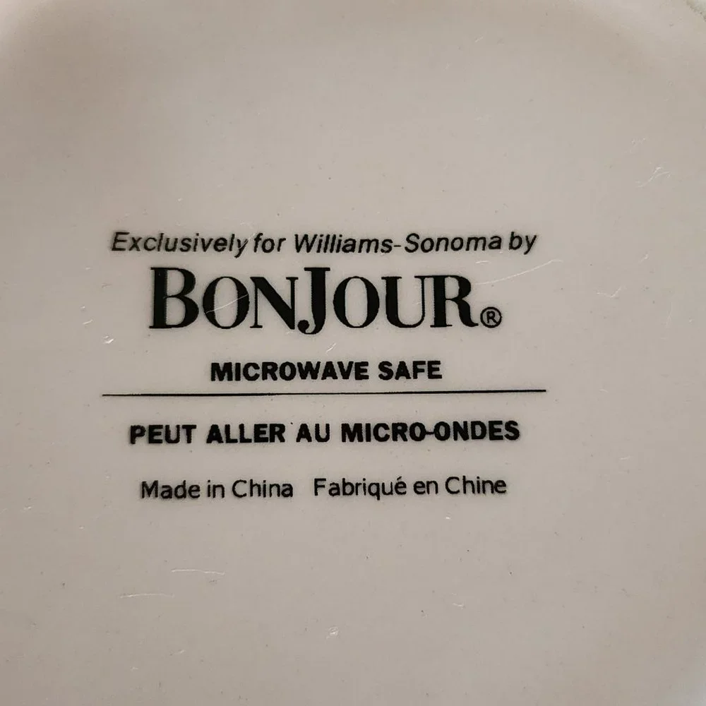 Williams Sonoma by Bonjour White Ceramic Hot Chocolate Pitcher Pot 7in‎ Tall